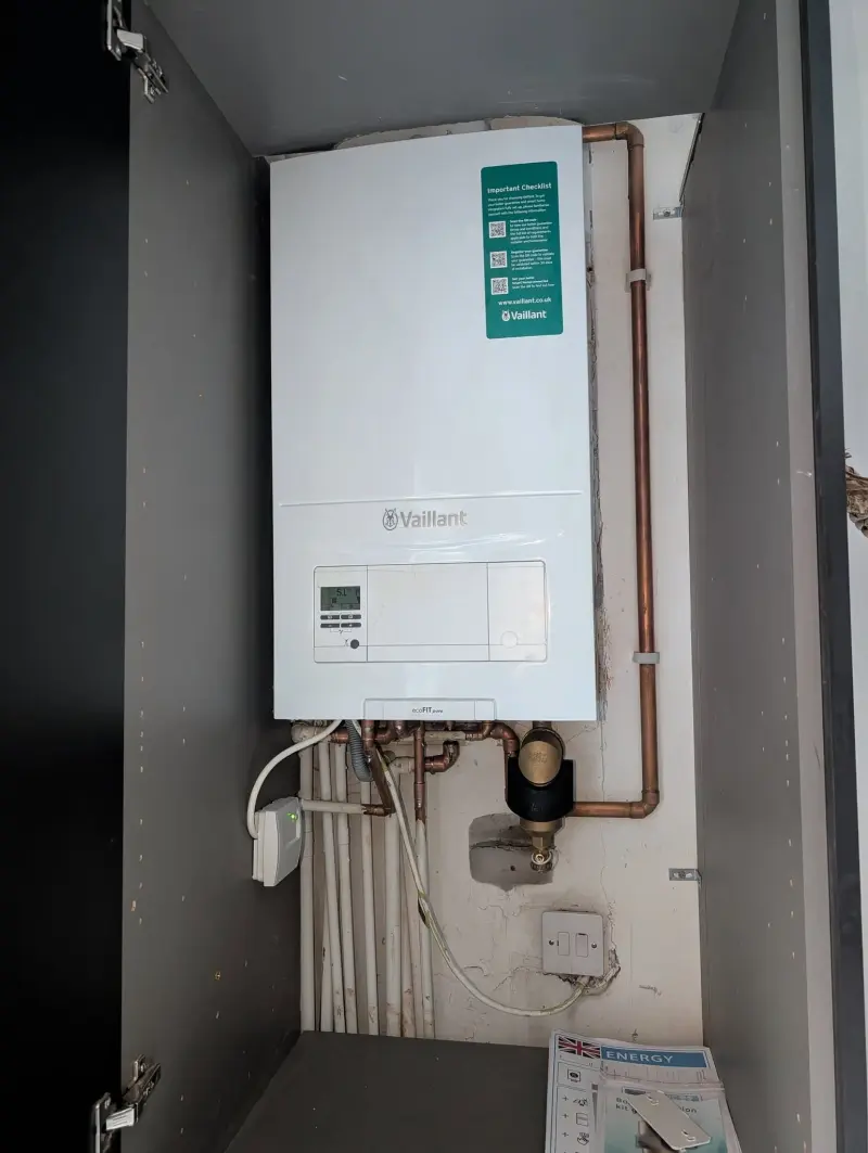 Gas Safe engineer at work